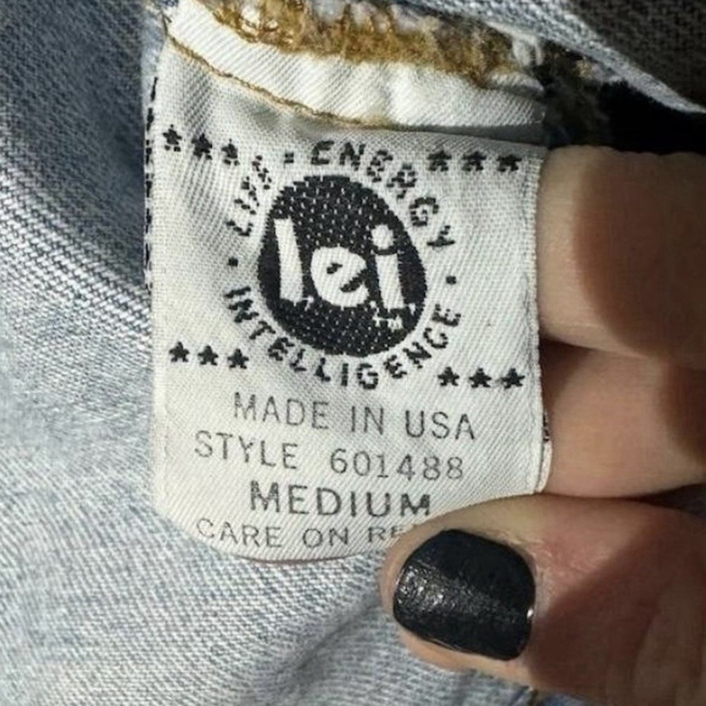 Vintage 90s L.E.I. Denim Jacket Light Wash Trucker Made in USA M Y2K‎ Grunge - Picture 8 of 13